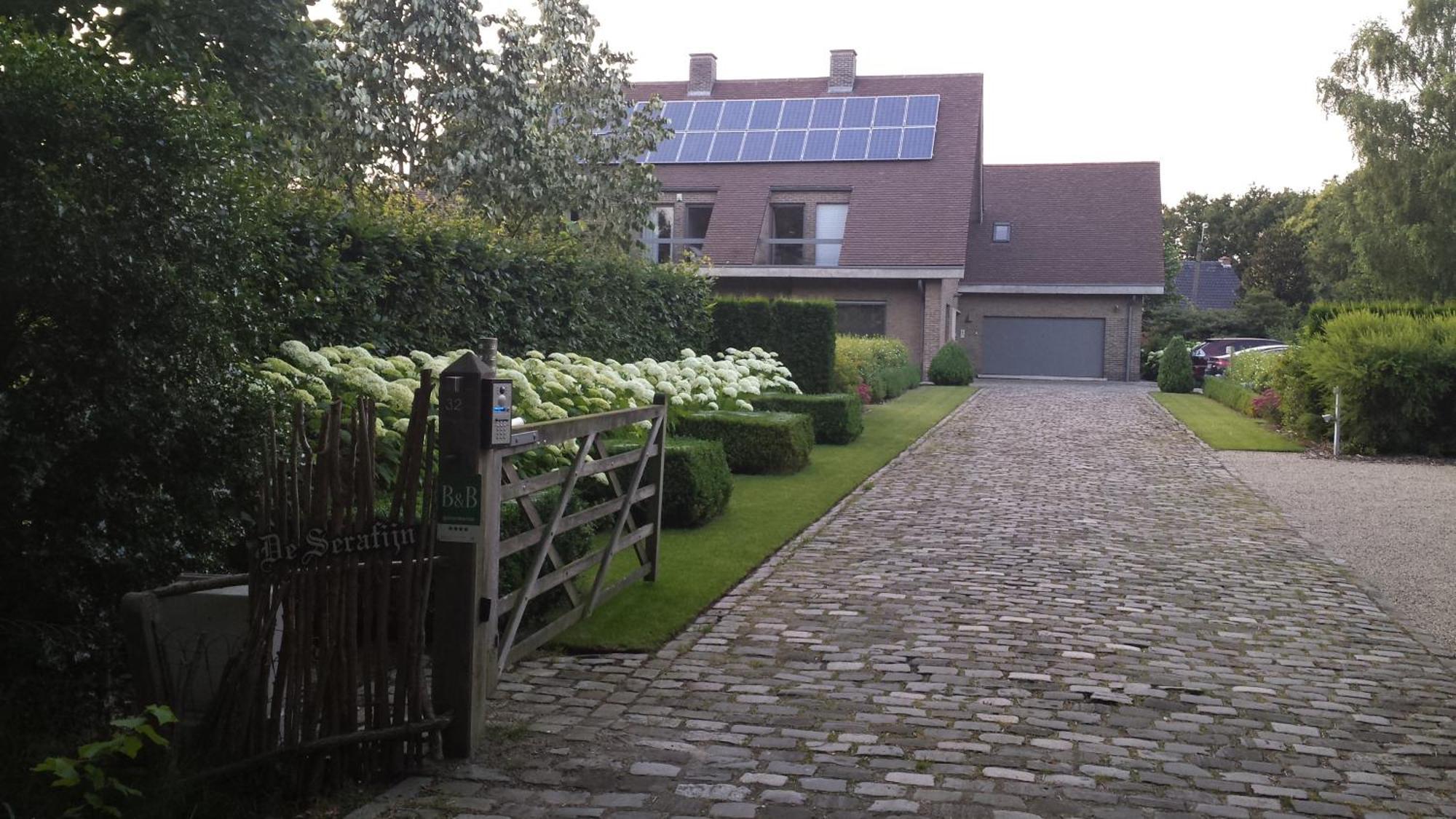 B & B De Serafijn Lochristi Exterior photo